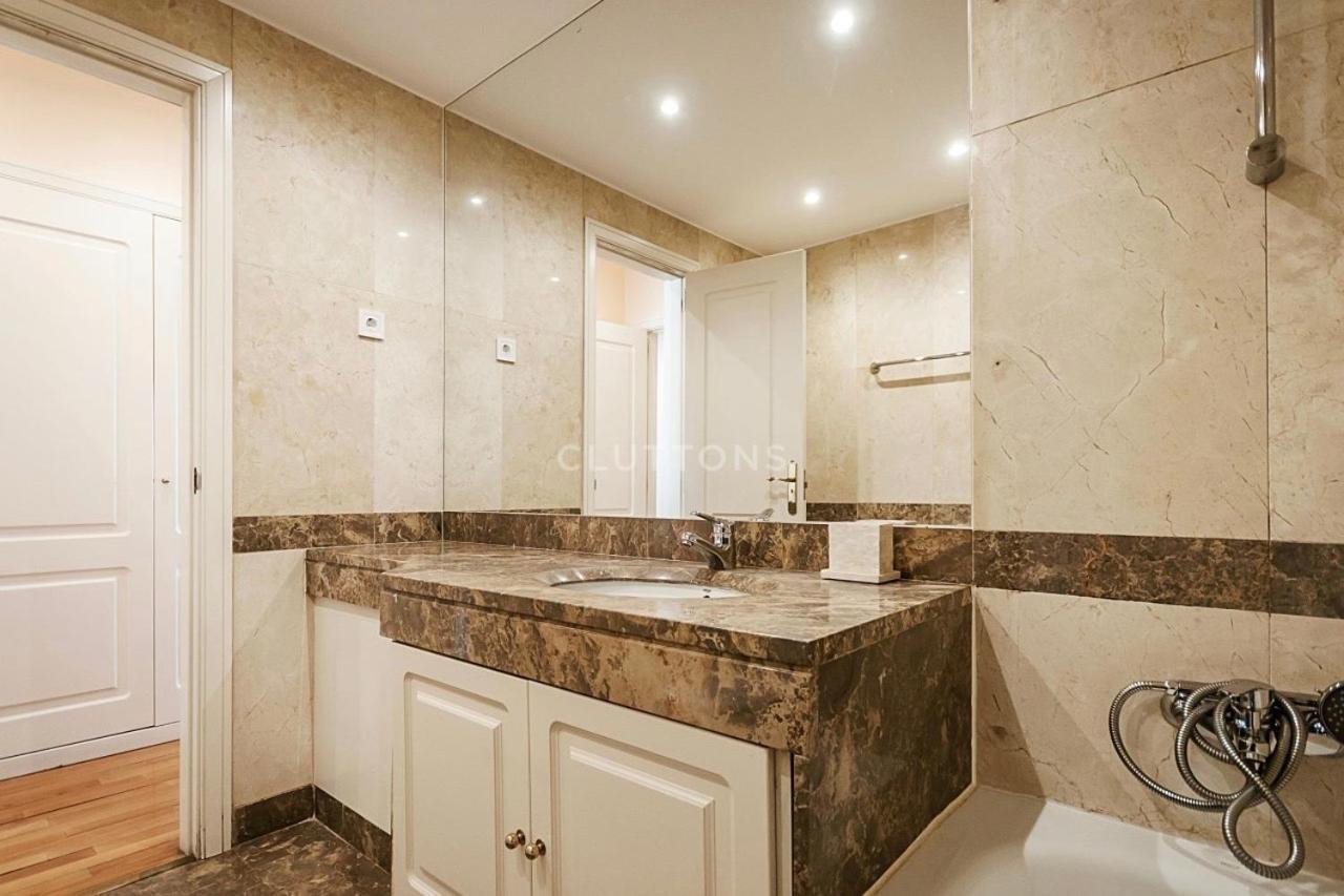 Boutique Apartment - 2 Bedroom - Lisbon City Center المظهر الخارجي الصورة