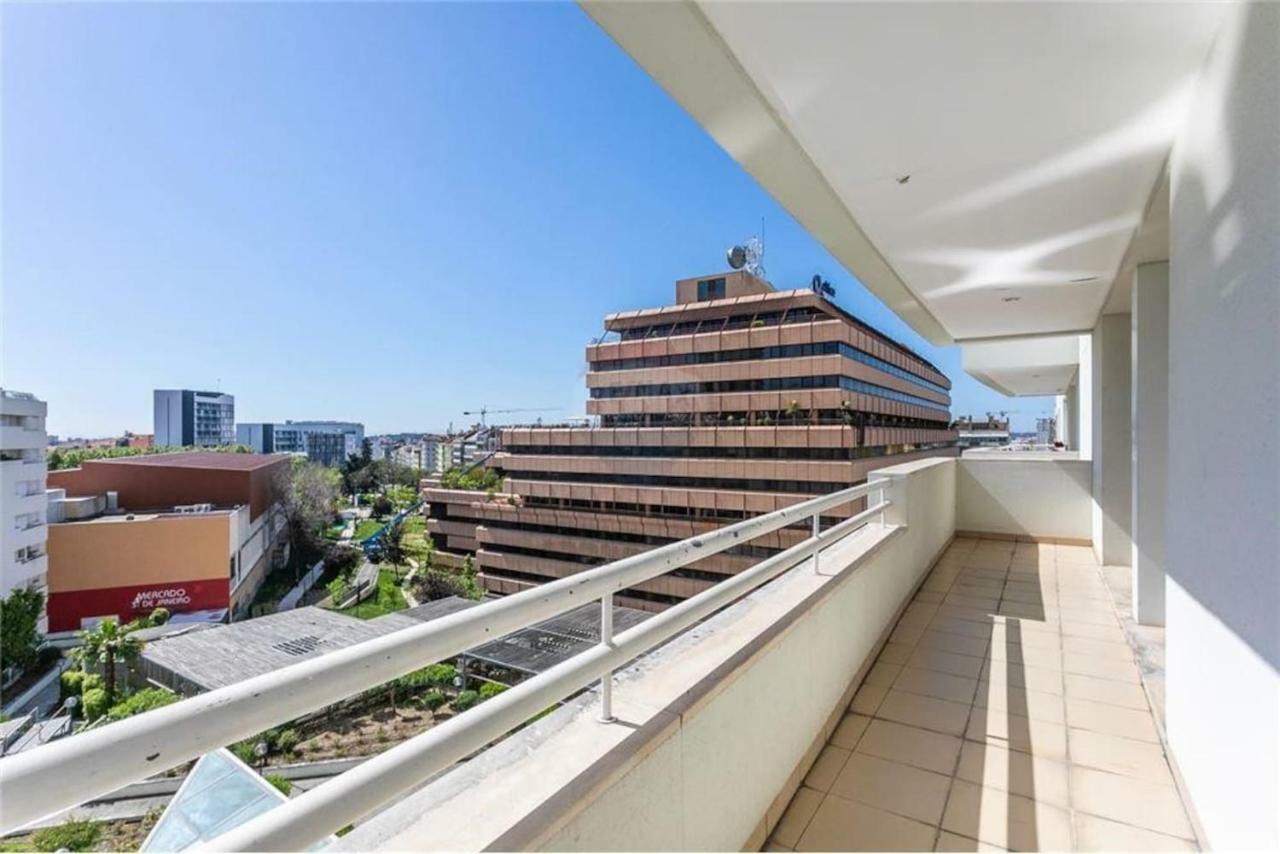 Boutique Apartment - 2 Bedroom - Lisbon City Center المظهر الخارجي الصورة