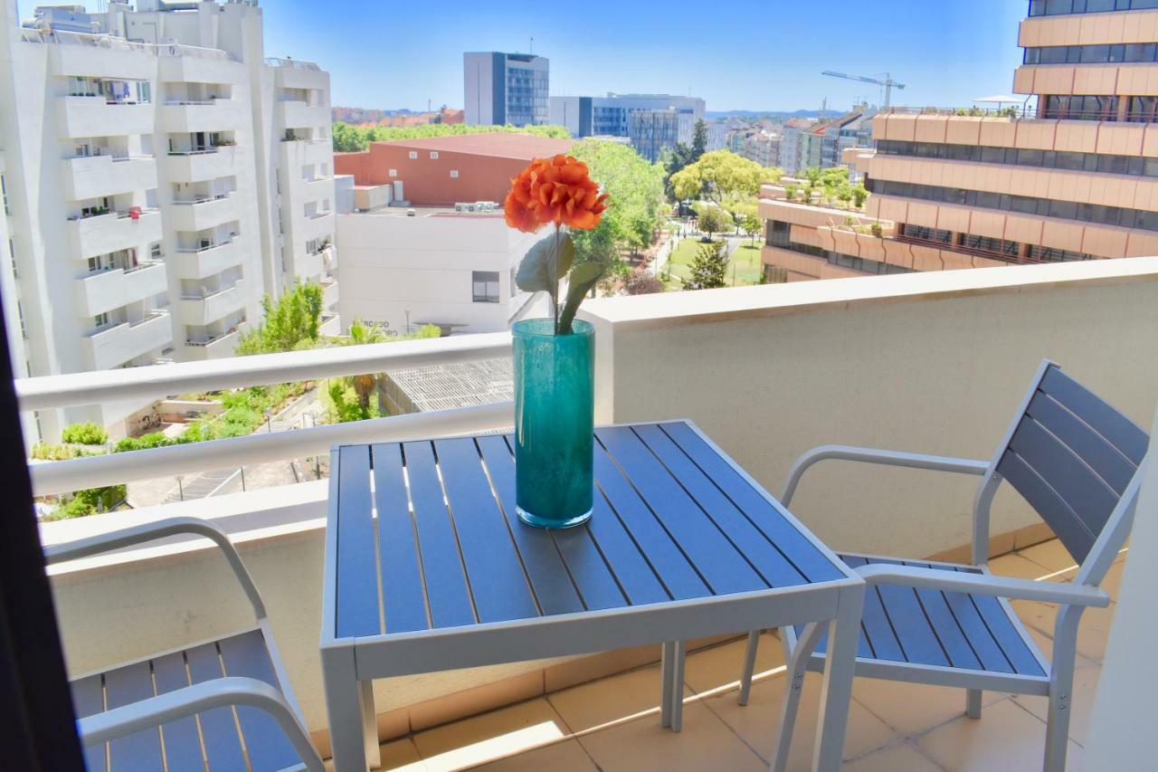 Boutique Apartment - 2 Bedroom - Lisbon City Center المظهر الخارجي الصورة